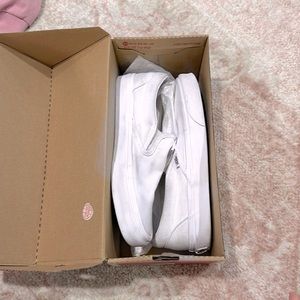 slip on white vans